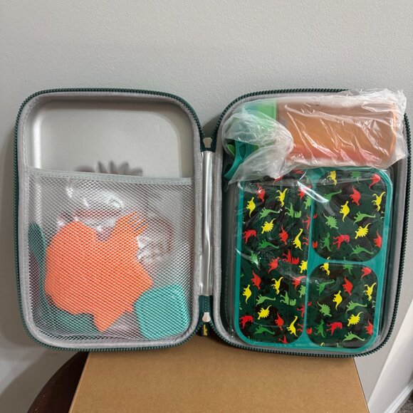 Kids Lunch Box Bag Set, New in Box - Picture 2 of 2
